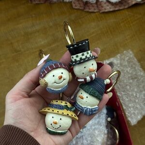 Set of 11 Festive Snowman Shower Curtain Rings- Multicolor
